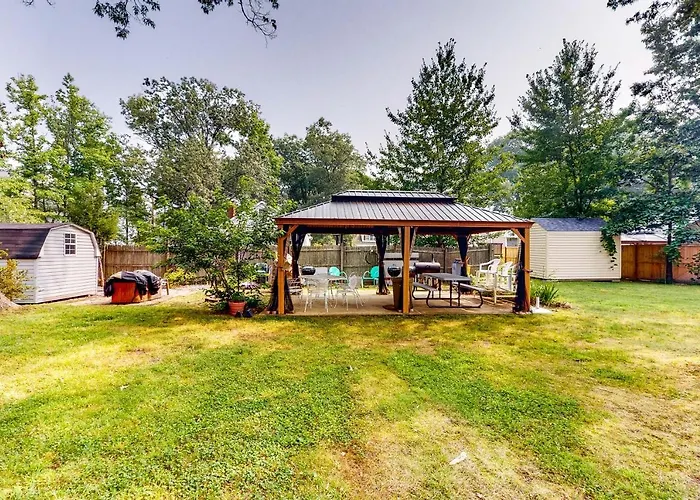 Calloway Drive Retreat